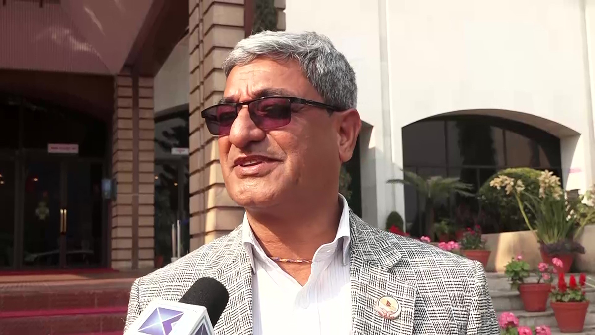 संविधान संशोधन नगरी शिक्षकका माग पूरा गर्न सकिन्छ : लेखक